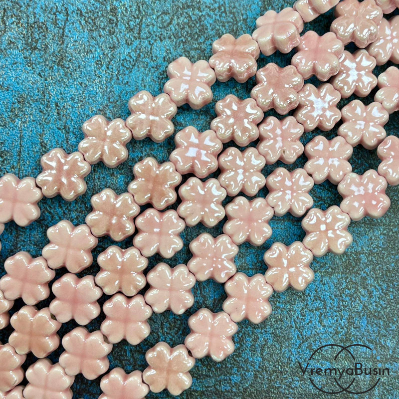 Бусина керамическая "Клевер", 12х6 мм, цв.  РОЗОВЫЙ (нить, ок. 30 шт.)