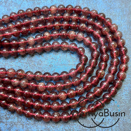 Кварц клубничный, шарик гладкий 6 мм (1/2 нити, ок. 32 шт.)