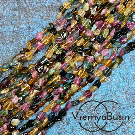 Турмалин, галтовка округлая мелкая (нить, ок. 70 шт.)