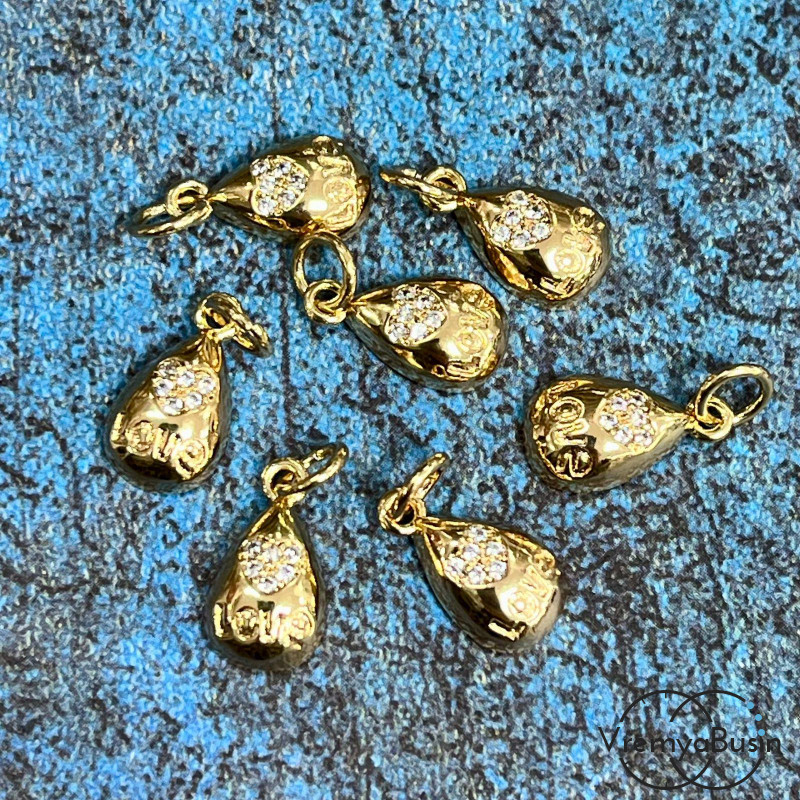 Подвеска «Капля с сердцем», 13х7 мм, из латуни с позолотой и фианитами  (1 шт.)