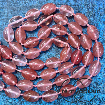 Халцедон розовый, бочонок гладкий 10х14 мм (1/2 нити, ок. 14 шт.)