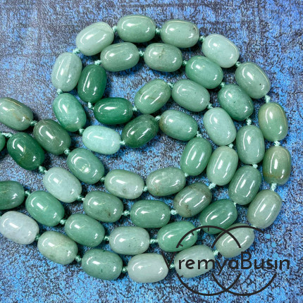 Нефрит, бочонок гладкий 10х14 мм (1/2 нити, ок. 14 шт.)