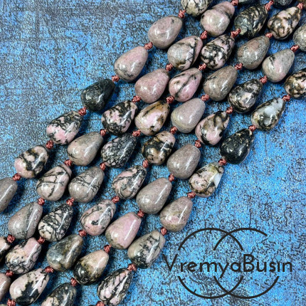 Родонит,   капля гладкая 10х14 мм (1/2 нити, ок. 14 шт.)