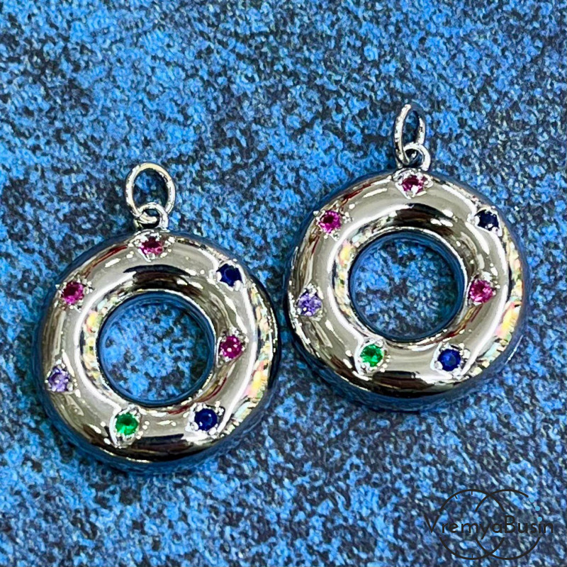 Подвеска со стразами "Пончик", 20 мм, латунь с родиевым покрытием (1 шт.)