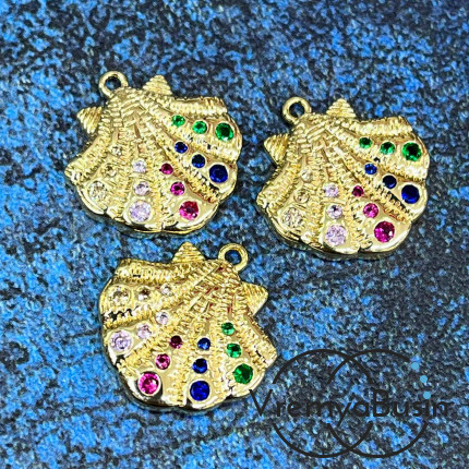 Подвеска со стразами "Ракушка", 17х16 мм, латунь с позолотой (1 шт.)