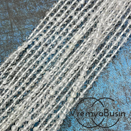 Горный хрусталь натур., бусины шарики гладкие 4 мм (1/2 нити, ок. 45 шт.)