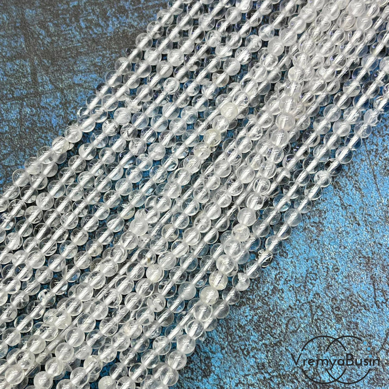 Горный хрусталь натур., бусины шарики гладкие 4 мм (1/2 нити, ок. 45 шт.)