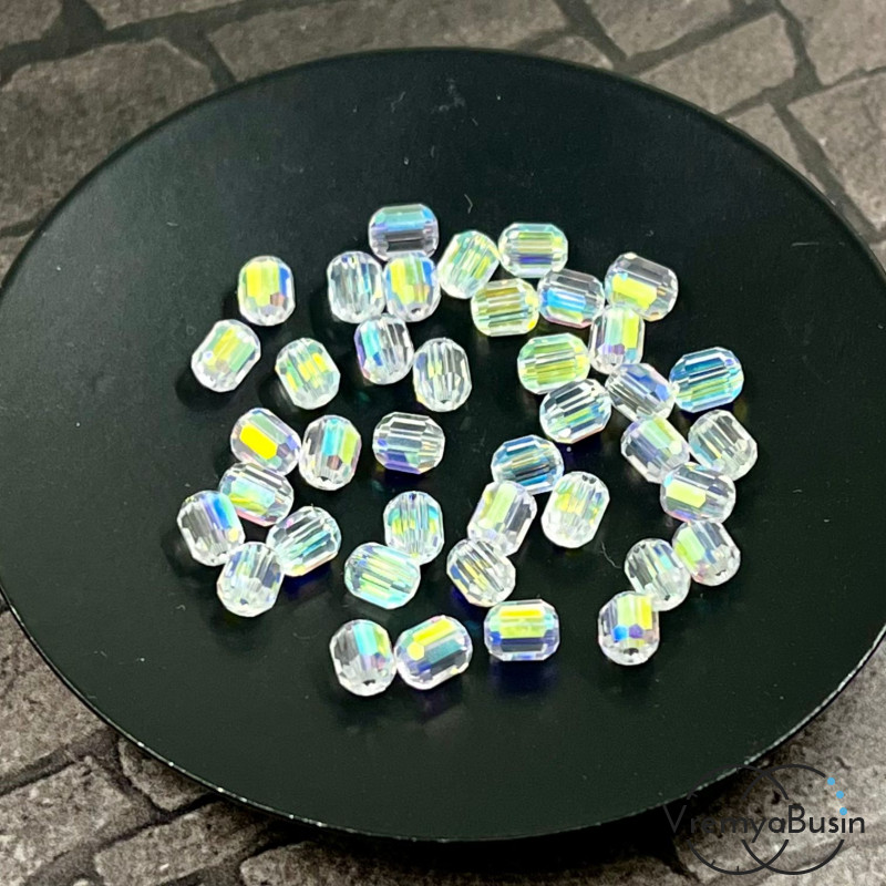 Бусины из граненого хрустального стекла, бочонок 4х6 мм, цв. белый перламутровый (упак. 10 шт.)