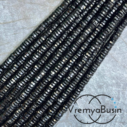 Турмалин черный, бусины чипсы граненые круглые, ок. 6х2 мм (1/2 нити, ок. 80 шт.) 