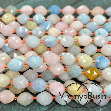 Берилл, бочонок с ювелирной огранкой, ок. 6х8 мм (нить, ок. 38 шт.)