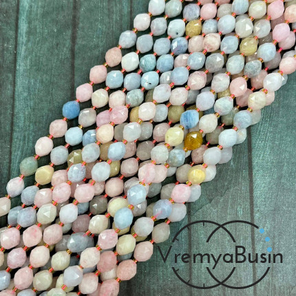 Берилл, бочонок с ювелирной огранкой, ок. 6х8 мм (нить, ок. 38 шт.)