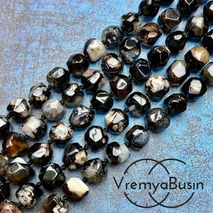 Агат, бусины свободной огранки, ок. 12 мм (нить, ок. 30 шт.)