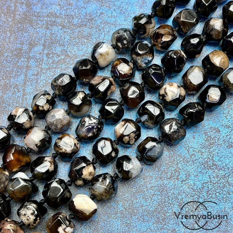 Агат, бусины свободной огранки, ок. 12 мм (нить, ок. 30 шт.)