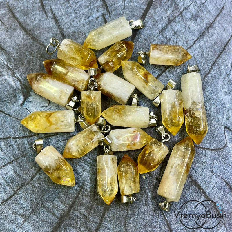 Цитрин, кристалл ок. 8х20-30 мм, кулон из камня в асс. (1 шт.)