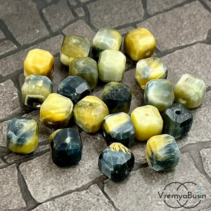 Соколино-тигровый глаз, кубик граненый 8 мм (1 шт.)