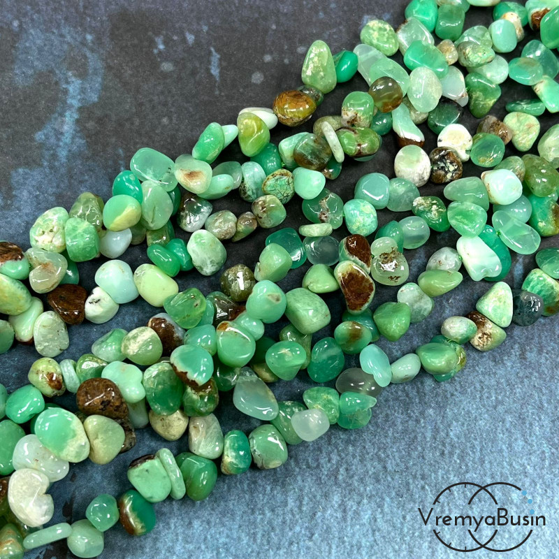 Хризопраз, галтовка мелкая с отверстием через край, ок. 6х9 мм (нить, ок. 90 шт.)