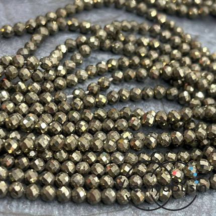 Пирит, мелкие бусины с микроогранкой, шарик 3 мм  (нить, ок. 40 см.)