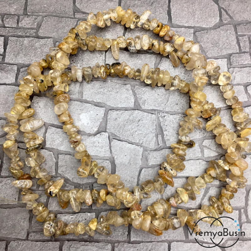 Крошка каменная. Рутиловый кварц, солнечный волосатик (нить, ок. 80 см.)