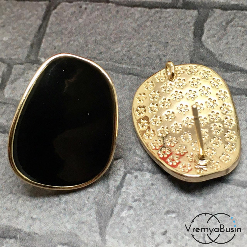 Швензы-гвоздики с эмалью цв. чёрный, латунь с позолотой  (1 пара)