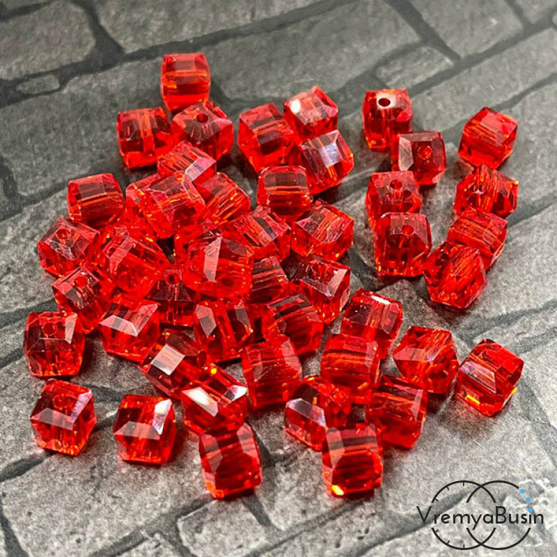 Бусины кубики из граненого стекла, 5 мм, цв. красный  (упак. 10 шт.)