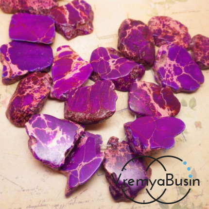 Варисцит крупные плоские бусины неправильной формы