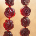 Розочка резная бусина. Кошачий глаз вишневый