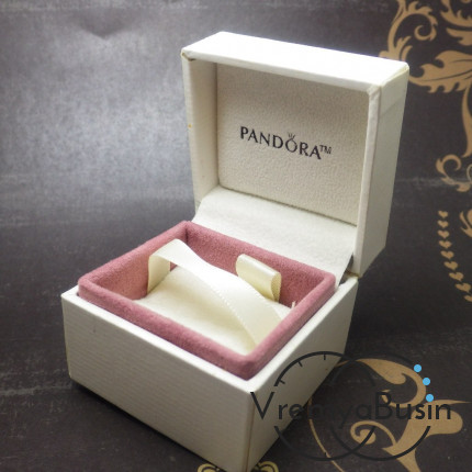 Фирменная коробочка для бусин в стиле Пандора