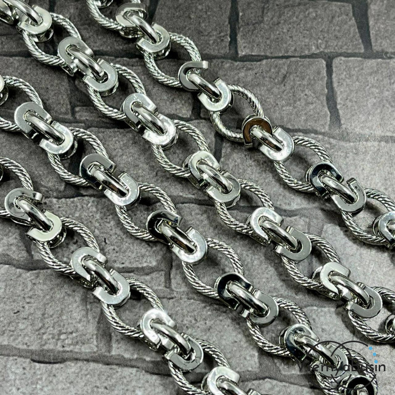 Цепочка металлическая крупная, латунь с родиевым покрытием (1/2 м.)