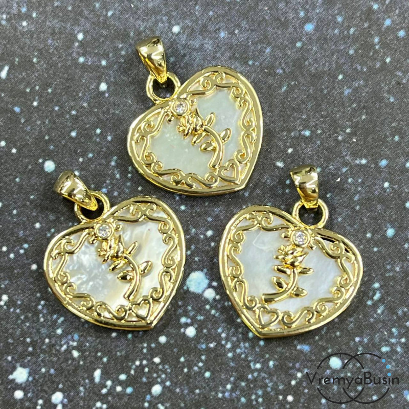 Подвеска с перламутром "Сердце с розой", 16 мм, латунь с позолотой (1 шт.)