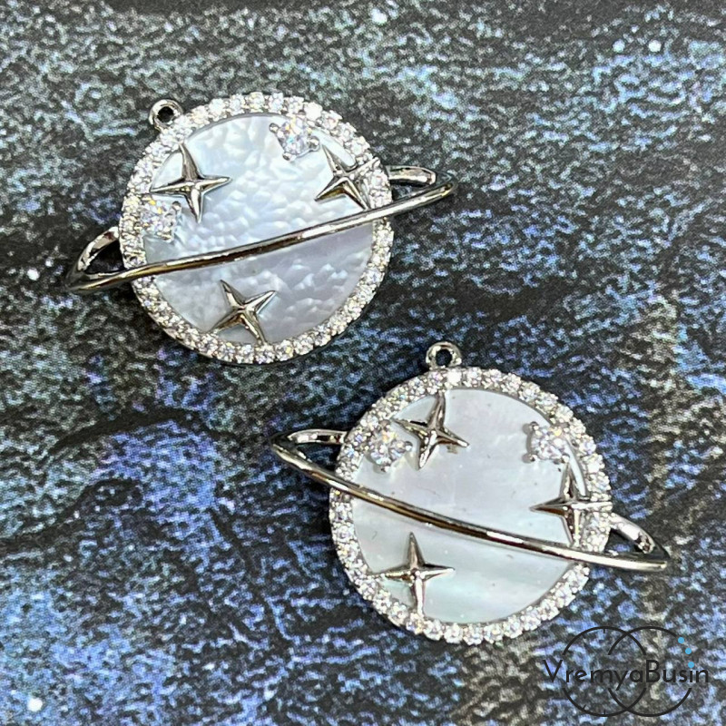 Подвеска с перламутром "Планета", 17х24 мм, латунь с родиевым покрытием (1 шт.)