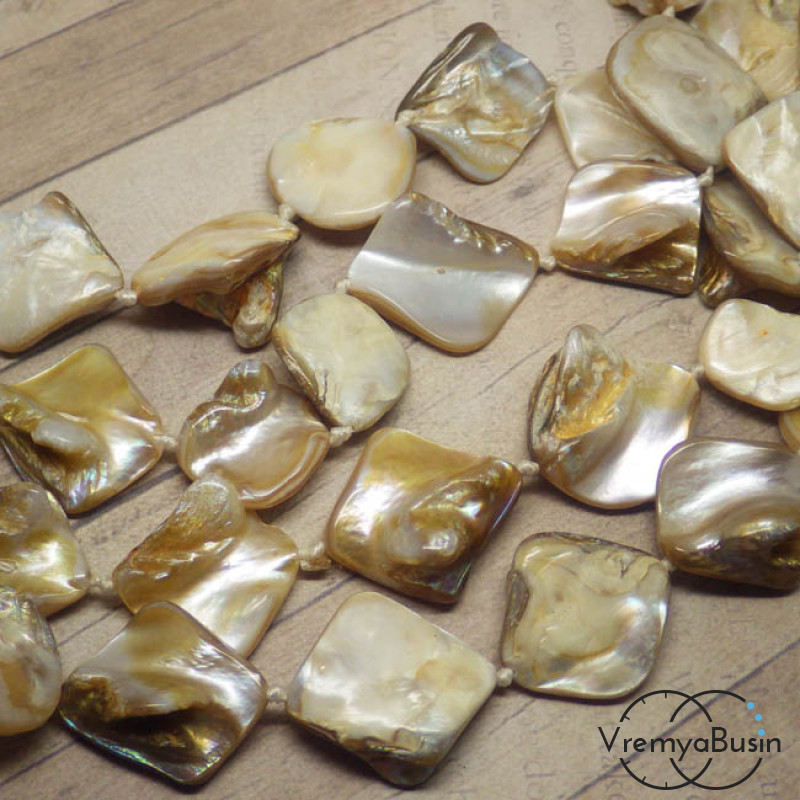 Перламутр, ромб крупный белый