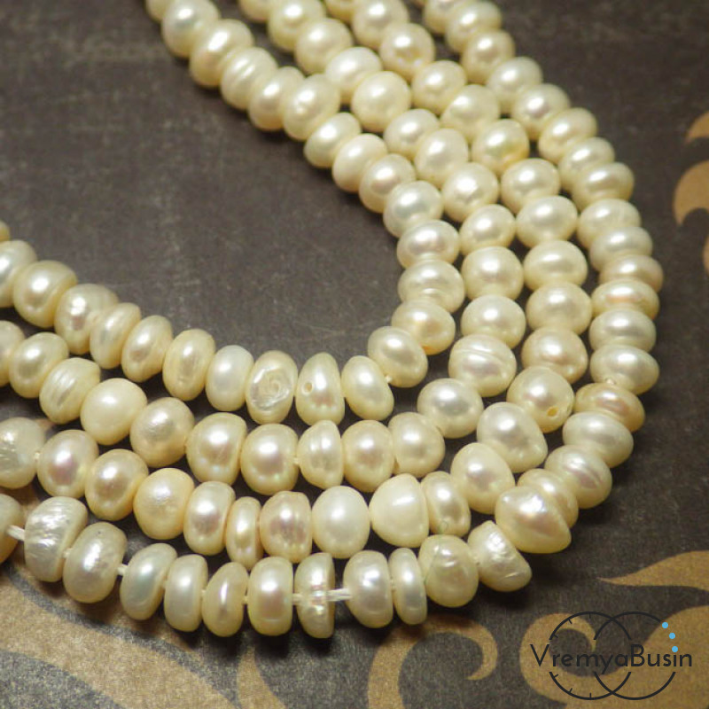 Жемчуг натуральный речной. Белый приплюснутый 3х5мм