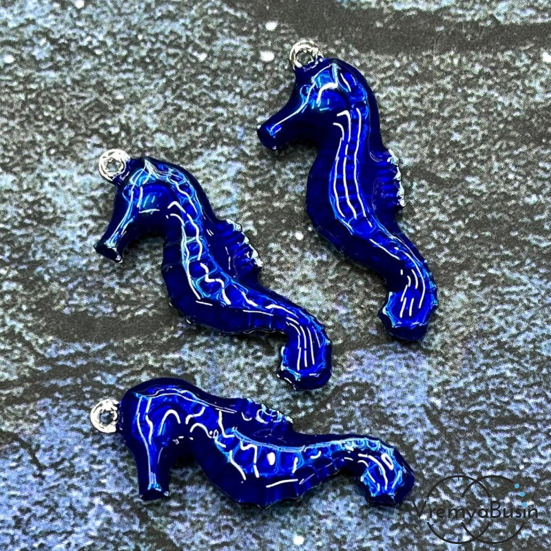 Облегченная подвеска с эмалью, морской конек  11х27х4 мм (1 шт.)