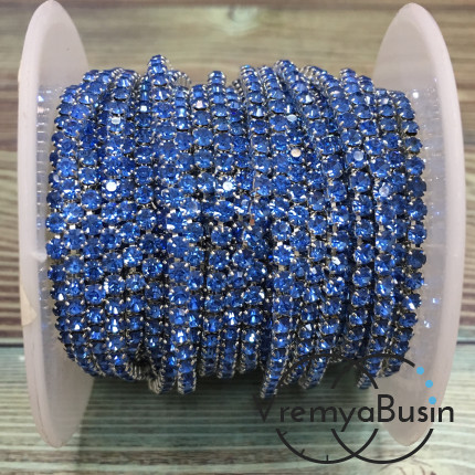 Стразовая плотная цепь SS6. Голубой в серебре (10 см.)