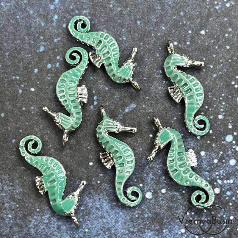 Подвеска с эмалью "Морской конек", 8х20 мм, латунь с родиевым покрытием  (1 шт.)