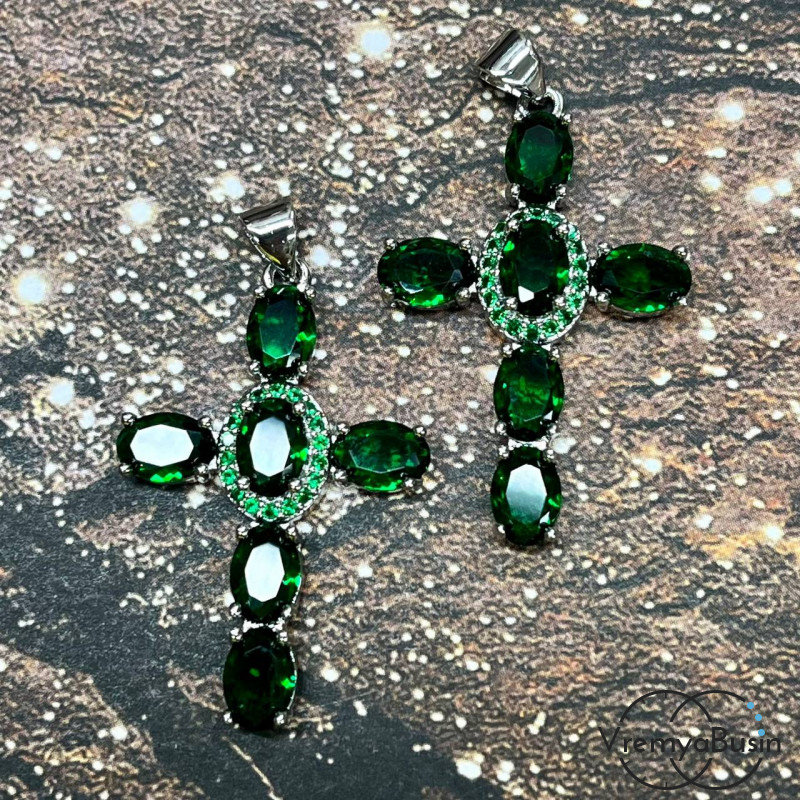 Подвеска "Крест", 22х35 мм, из латуни с родиевым покрытием и фианитами (1 шт.)