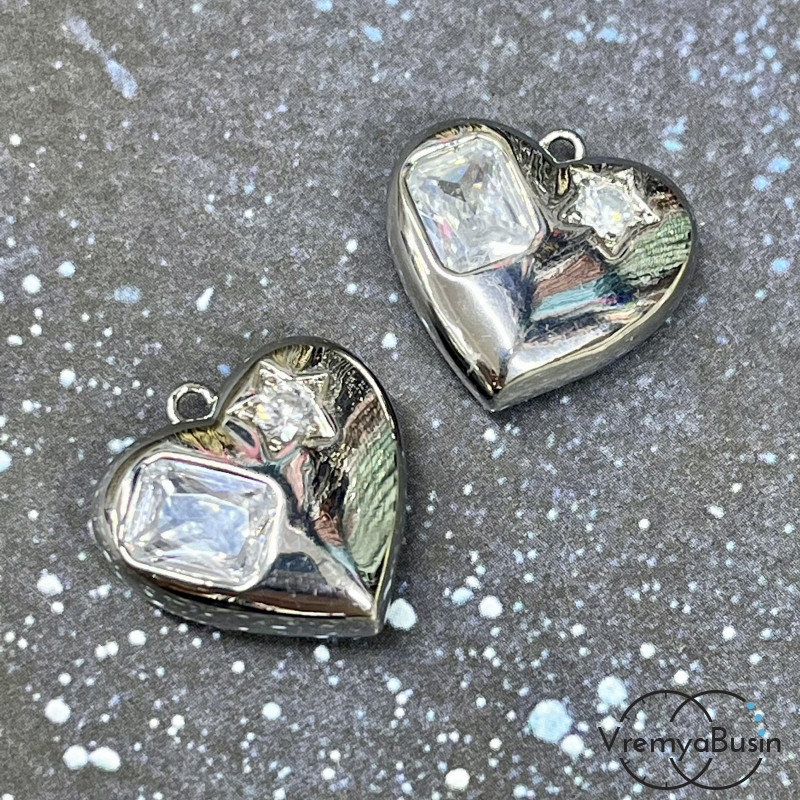 Подвеска «Сердце», 18 мм, из латуни с родиевым покрытием и фианитами (1 шт.)