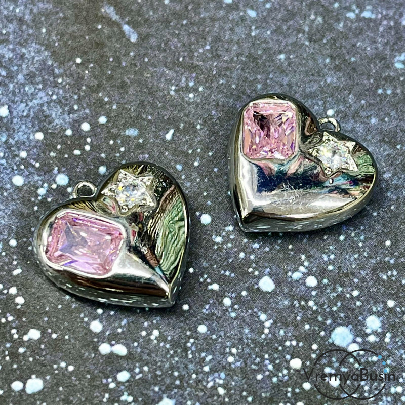 Подвеска «Сердце», 18 мм, из латуни с родиевым покрытием и фианитами (1 шт.)