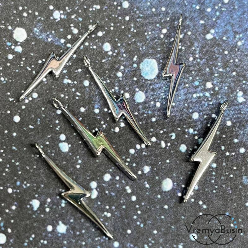 Подвеска "Молния", 4х21 мм, из латуни с родиевым покрытием (1 шт.)