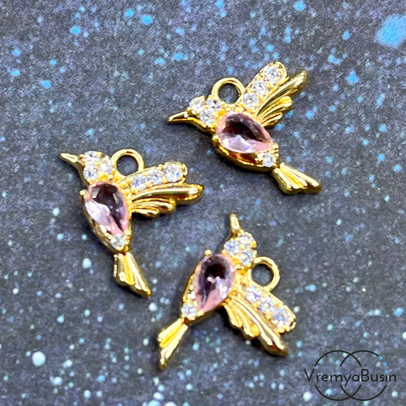 Подвеска из латуни «Колибри», 15х16 мм,  с позолотой и фианитами (1 шт.)