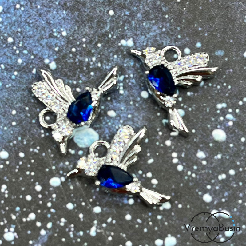 Подвеска из латуни «Колибри», 15х16 мм,  с родиевым покрытием и фианитами (1 шт.)