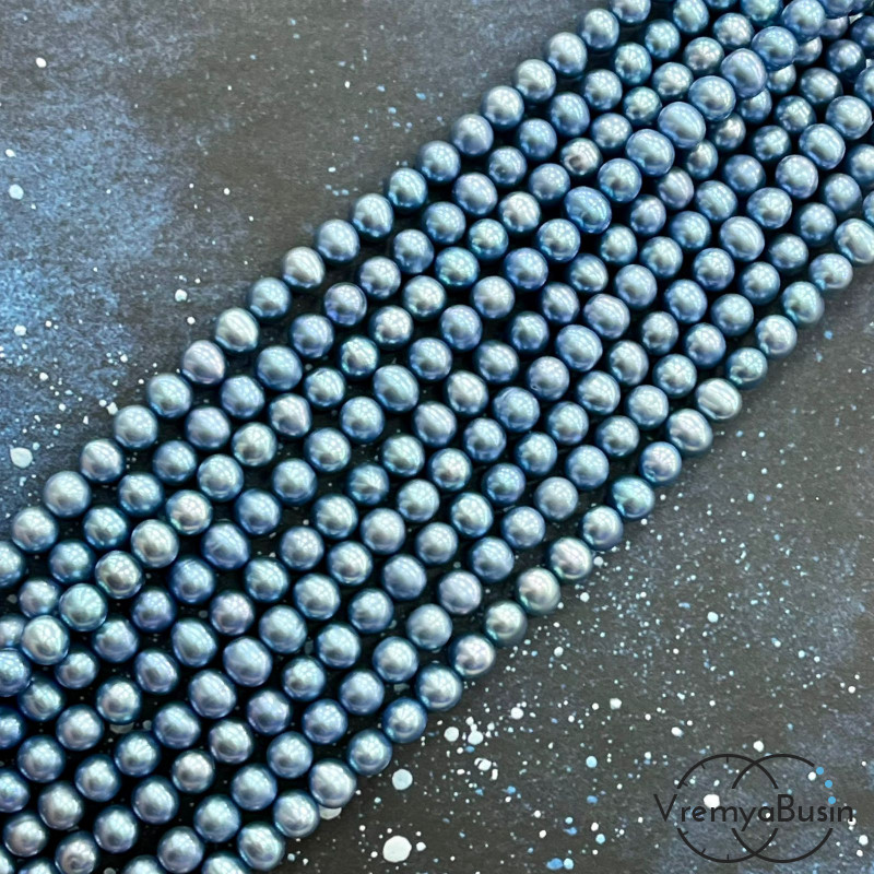 Жемчуг натуральный речной, округлый ок. 5 мм, цв. голубой (нить, ок. 40 см.)