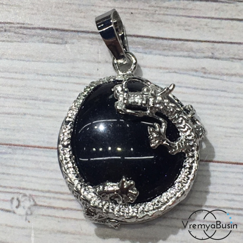 Авантюрин синий. Кулон из камня "Дракон с кабошоном", 20х33 мм (1 шт.)