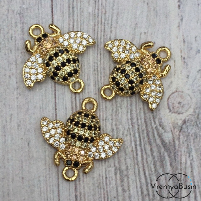 Коннектор с цветными фианитами "Насекомое", латунь с позолотой, 15х15 мм  (1 шт.)