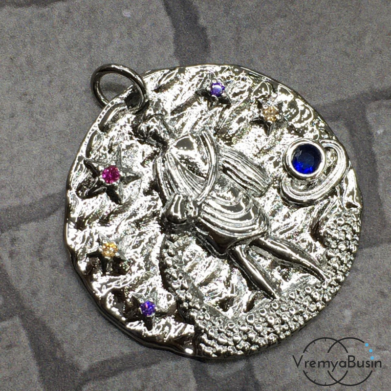 Подвеска "Знак зодиака" из латуни с родиевым покрытием и фианитами (1 шт.)