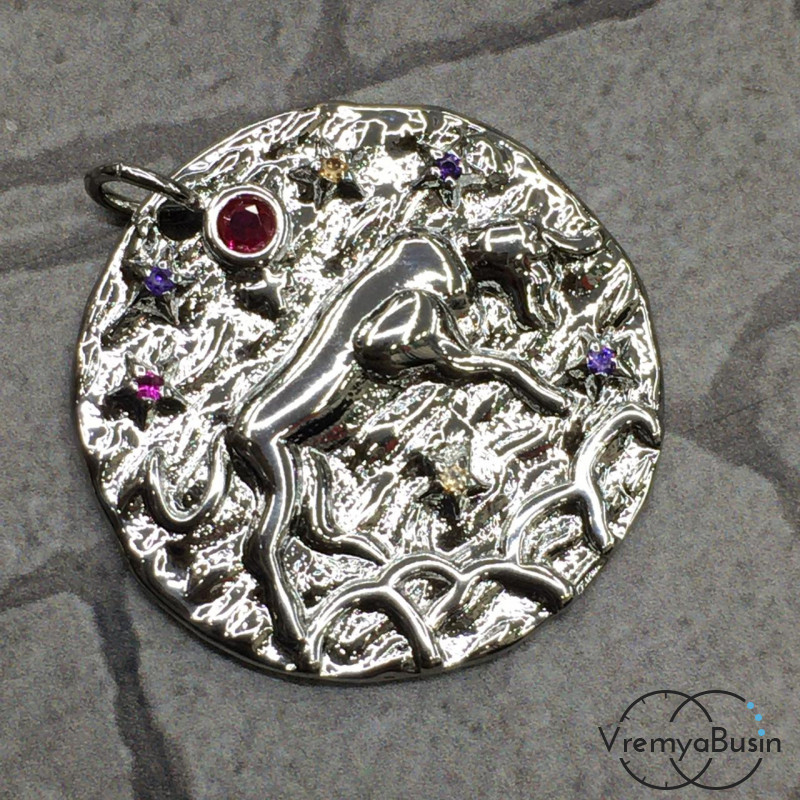 Подвеска "Знак зодиака" из латуни с родиевым покрытием и фианитами (1 шт.)