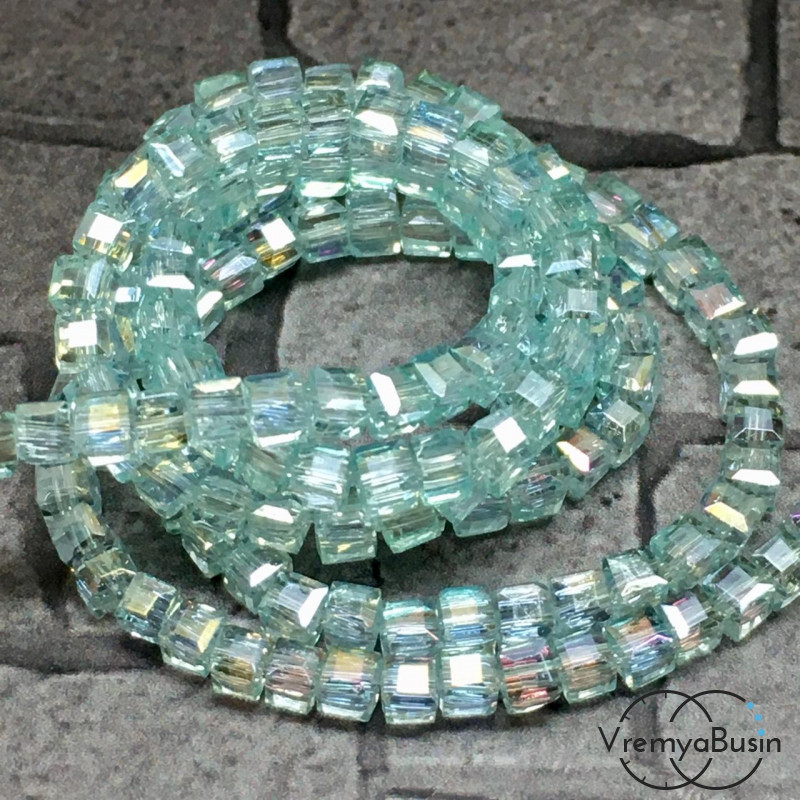 Бусины кубики из граненого стекла, 2х2 мм  (упак. 20 шт.)