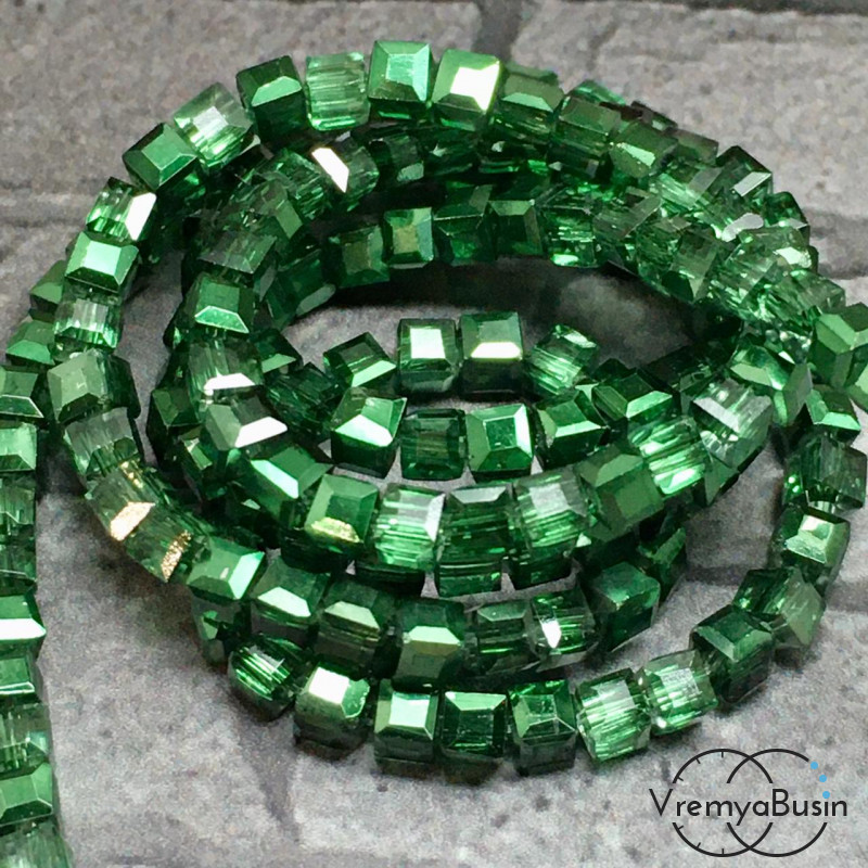 Бусины кубики из граненого стекла, 2х2 мм  (упак. 20 шт.)