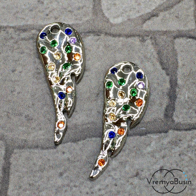 Подвеска из латуни с родиевым покрытием и цветными фианитами (1 шт.)