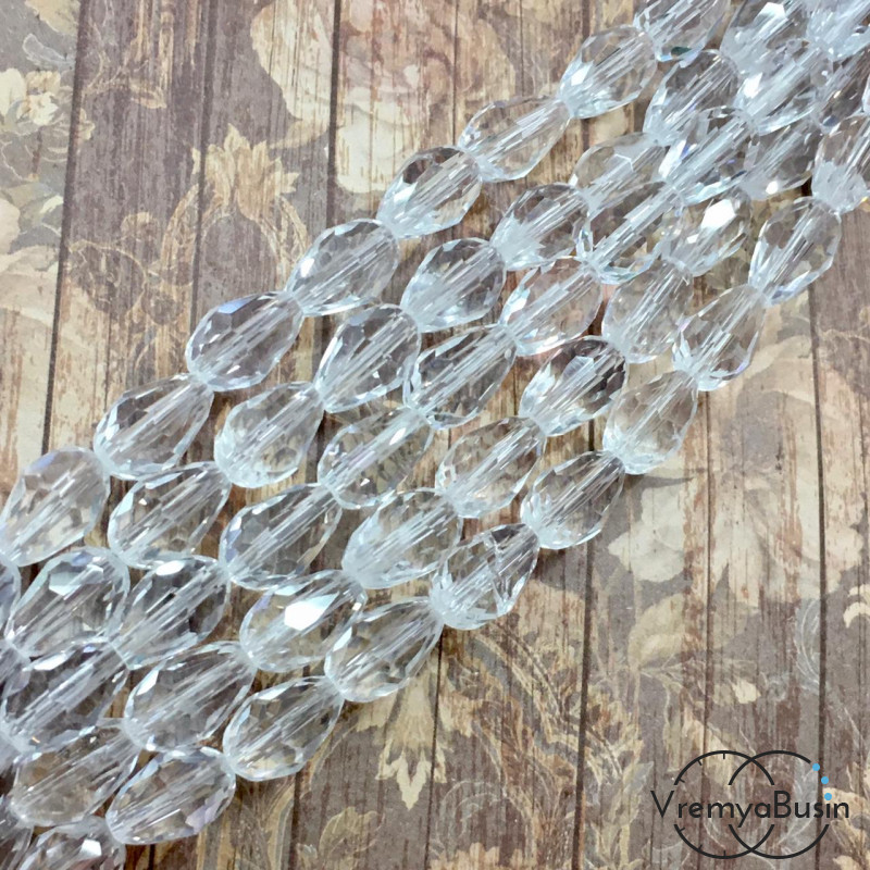 Капля из граненого стекла, 8х12 мм цв. ПРОЗРАЧНЫЙ (1/2 нити, ок. 30 шт.)